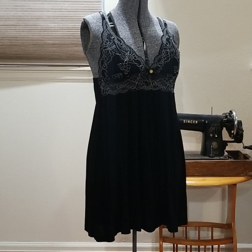 Daisy Fuentes sz M Black Cotton/Lace Babydoll